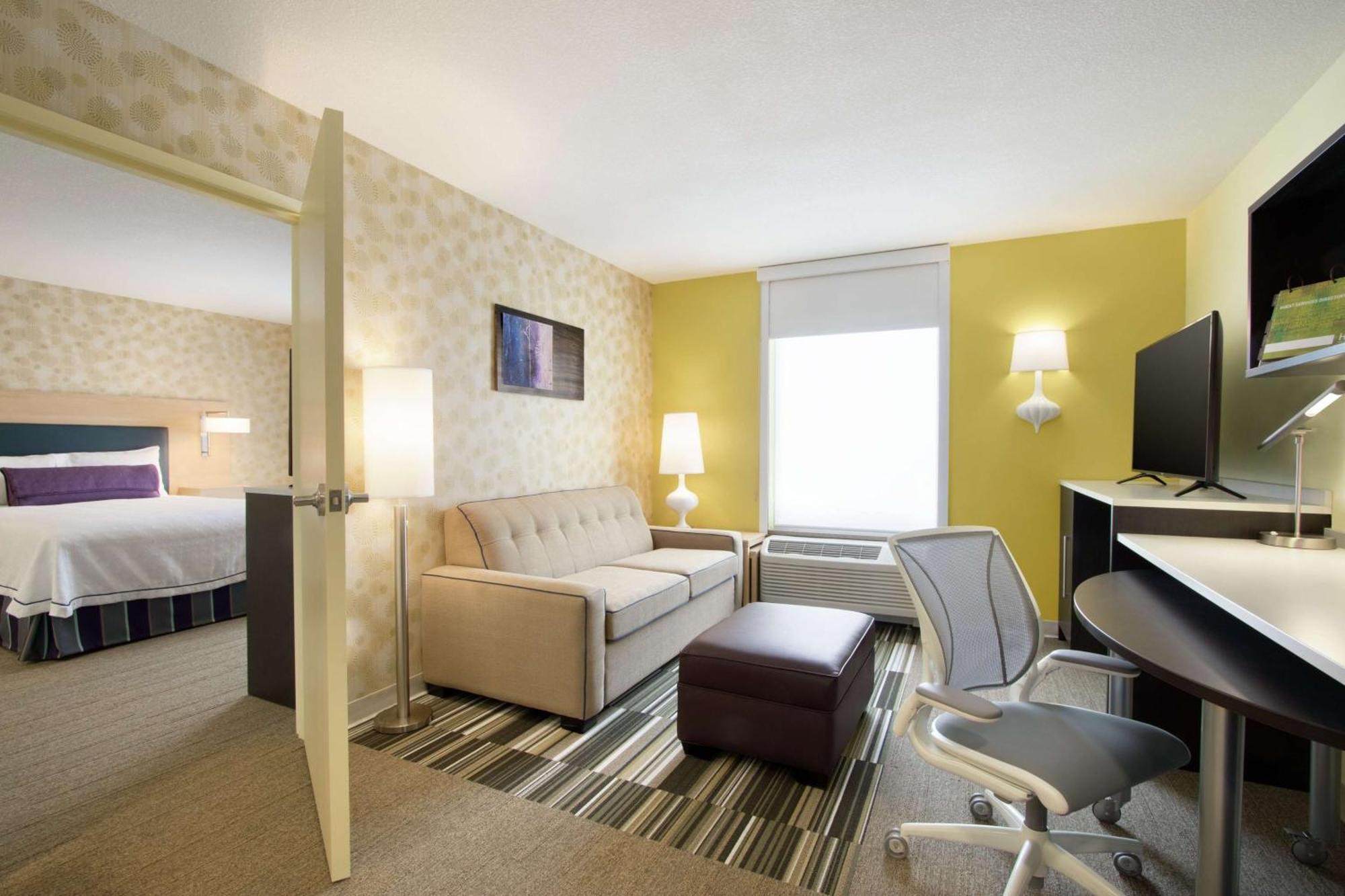 Home2 Suites By Hilton Fort St. John Bagian luar foto